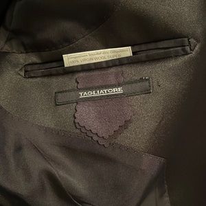 TAGLIATORE Tuxedo Jacket